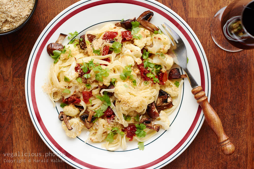Stock photo of Pasta with Roasted Cauliflower and Mushrooms