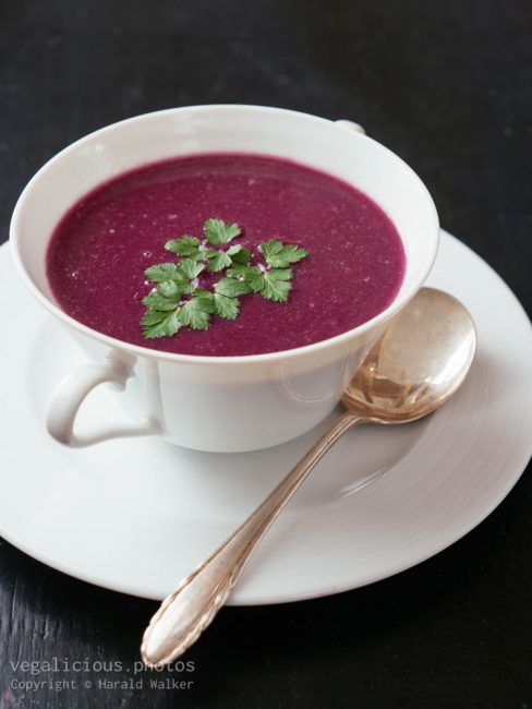 Purple Cabbage and Potato Soup – vegalicious.photos