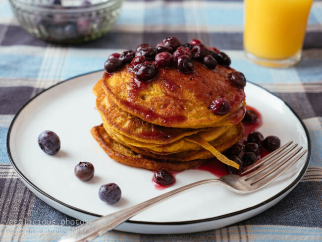 Pumpkin Pancakes With Blueberry Sauce – Vegalicious.photos