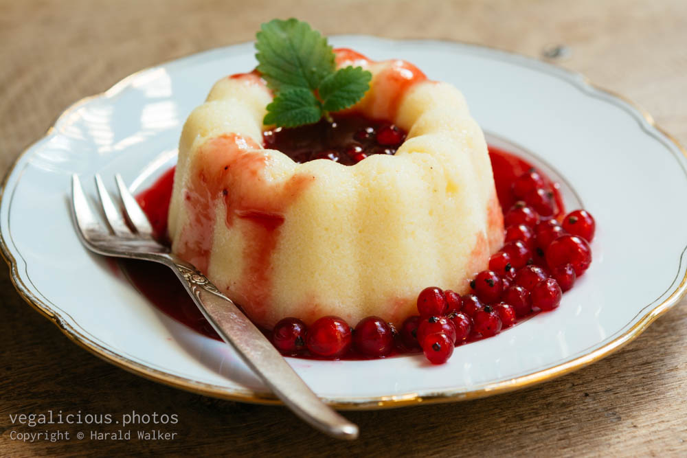 Stock photo of Vegan Semolina Pudding with Red Currant Sauce