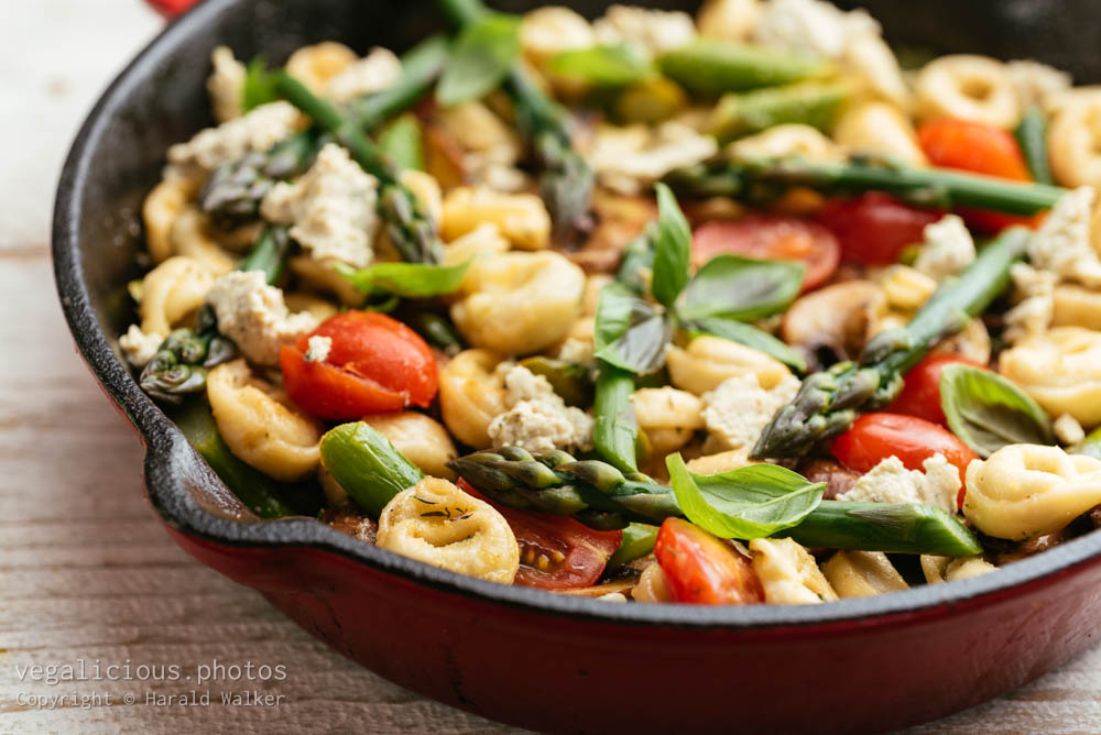 Stock photo of Vegetable Tortellini with Asparagus and Mushrooms