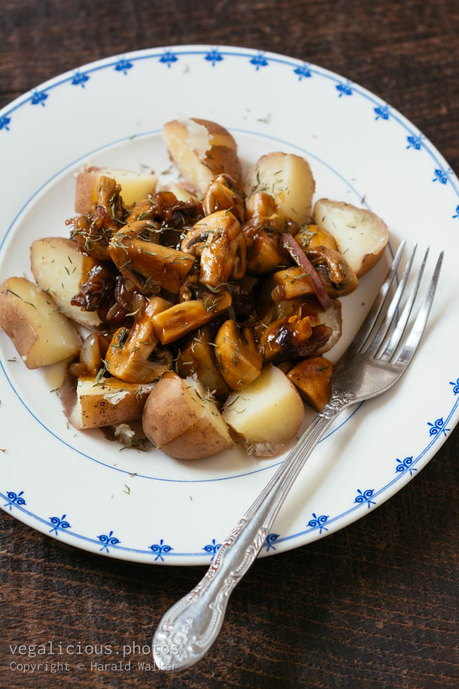 Stock photo of Potatoes with mushrooms
