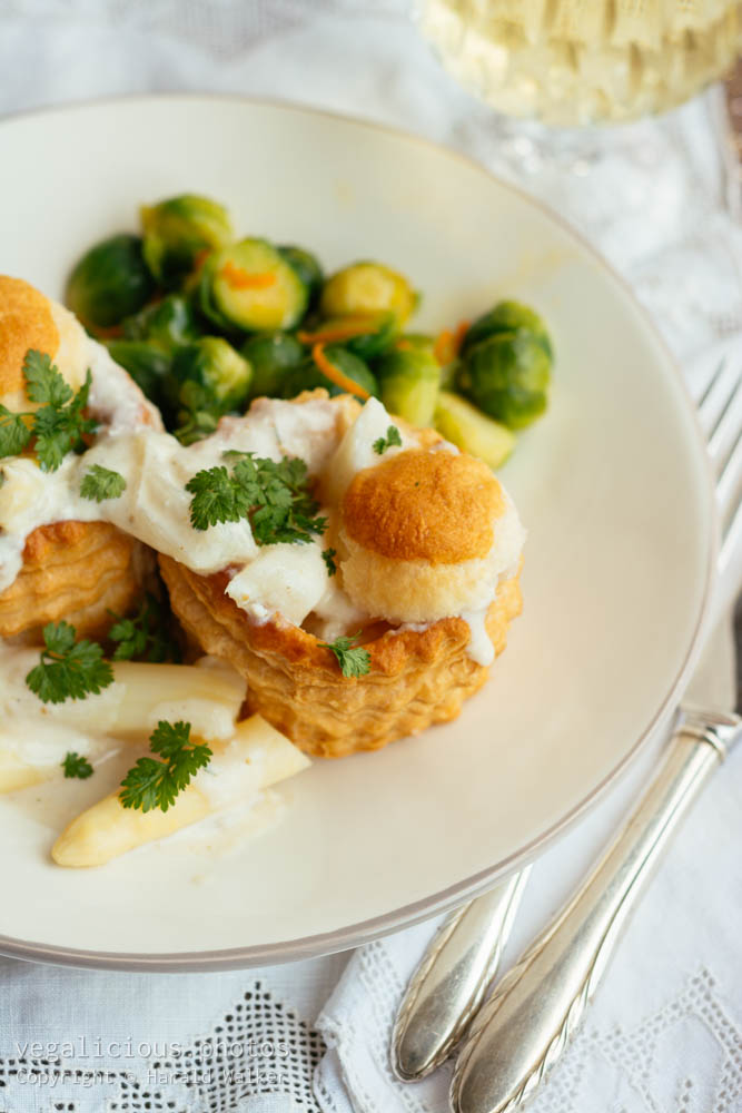 Stock photo of Puff Pastry Shells with Creamy Asparagus and Chervil