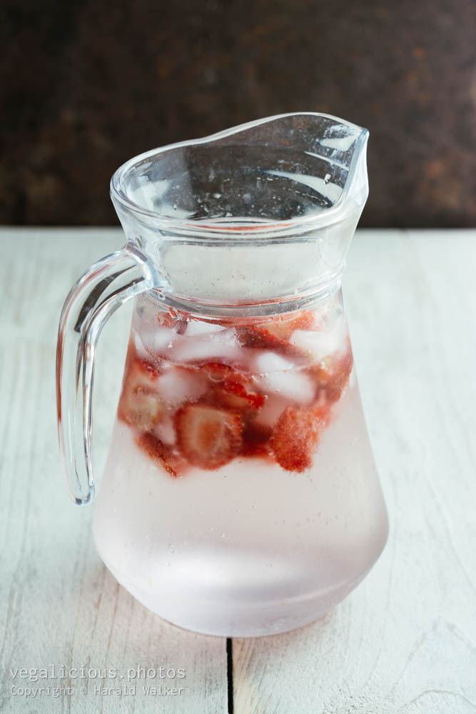 Stock photo of Strawberry flavored sparkling water