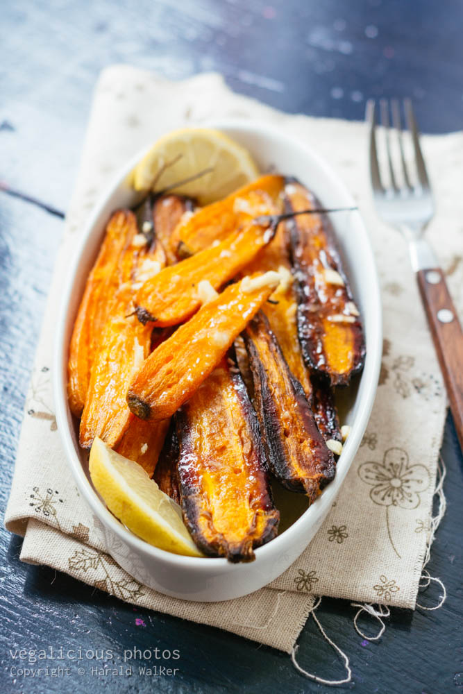 Stock photo of Baked carrots with garlic and lime