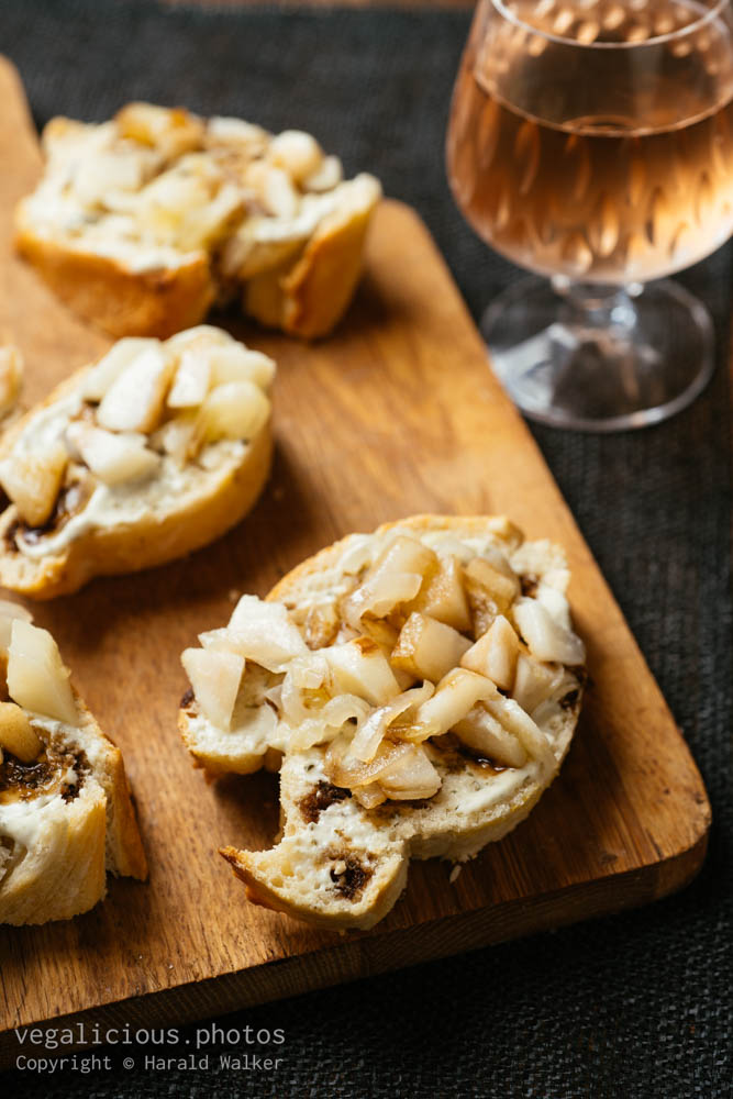 Stock photo of Onions and pear crostini